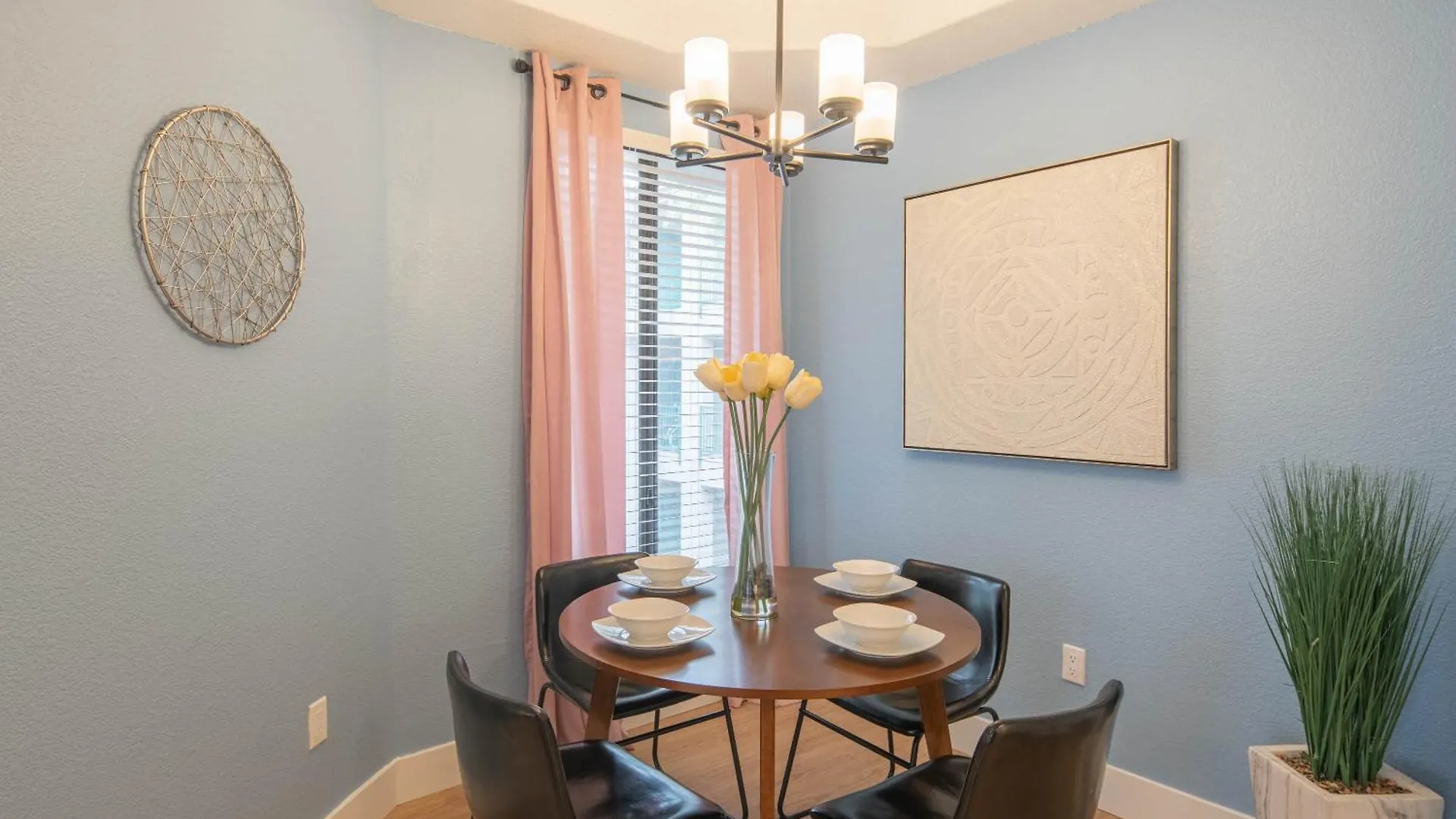 Exclusive-Walk To Golf, Shopping & Dining-King Bed N268 Daire Scottsdale